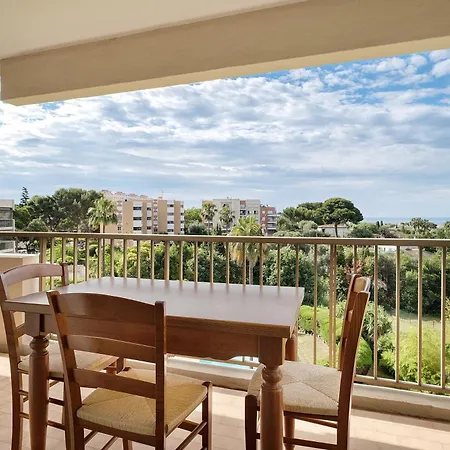 Апартаменти Aube Marine 2p Vue Mer, Piscine *